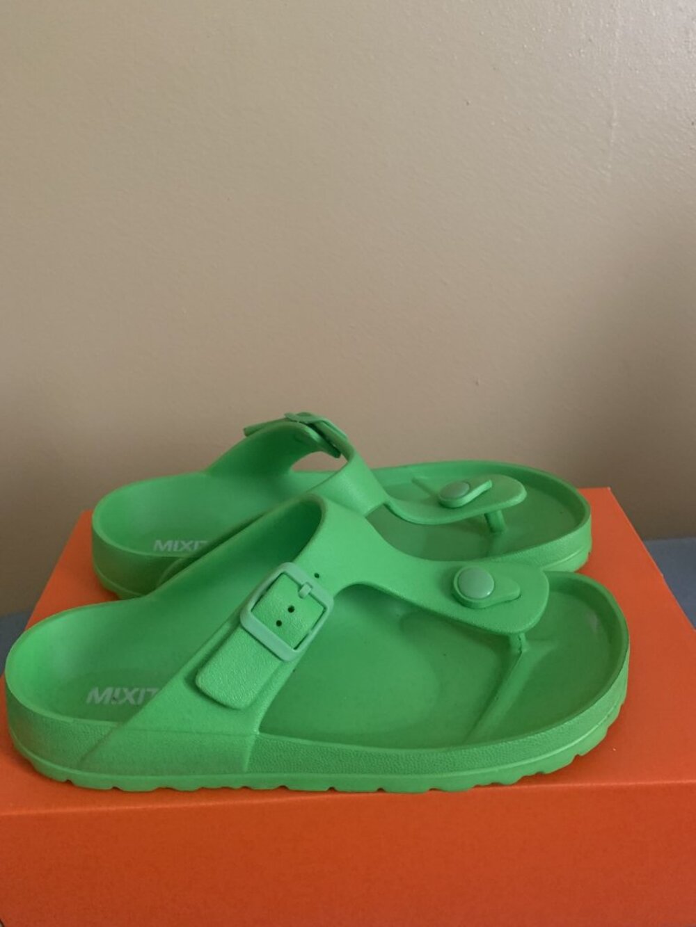 3 Pairs for 1 Price Summer sandals - Picture 11 of 16
